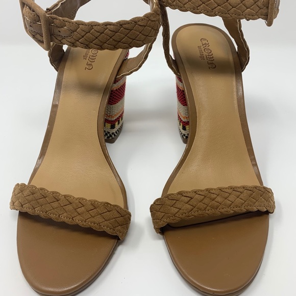 Crown Vintage Embroidered Sandal - Picture 6 of 8